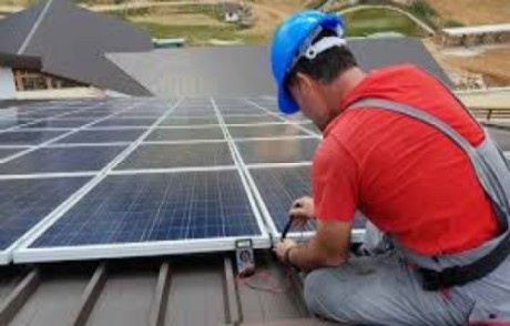 MANTENIMIENTO PANELES SOLARES en Lima